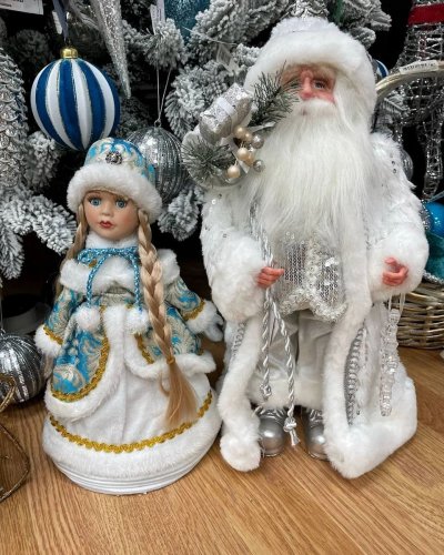 Деды Морозы и Снегурочки