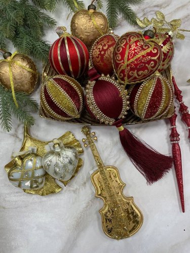 Ёлочные игрушки в ТЦ ДЕКОРУМ