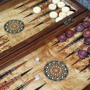 ШАХМАТЫ, НАРДЫ и НАСТОЛЬНЫЕ ИГРЫ