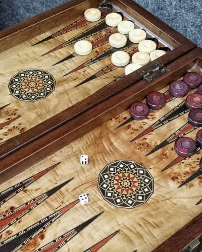 ШАХМАТЫ, НАРДЫ и НАСТОЛЬНЫЕ ИГРЫ