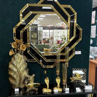 ЗЕРКАЛА в декоративных рамах